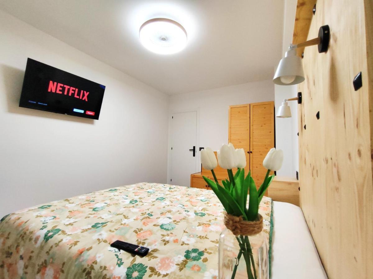 Tranquilo Apartamento Con Parking Gratis Vigilado 24H Vigo Kültér fotó